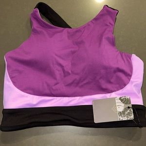 Medium Viicaya sports bra NWT